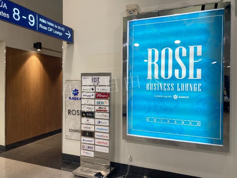 ベトナム　ホーチミン空港　プライオリティパスカード　ROSE